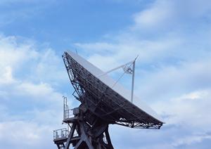 綺麗に配線を行うのは意外と大変です